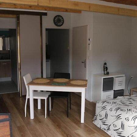 L'Autan Sage Acomodação com café da manhã Montgeard Exterior foto